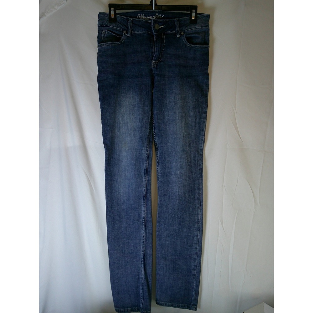Wrangler Ultimate Riding Jeans Womens 3x36 Blue Straight Leg Medium Wash Denim